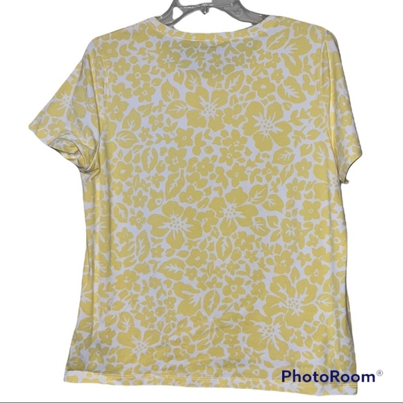 SAKS FIFTH AVENUE XL womens yellow white floral Hawaiian short sleeve tshirt NWT - Picture 2 of 9